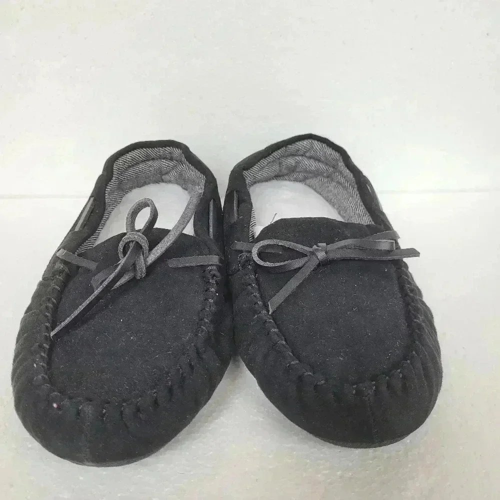 Cat & Jack Black Faux Suede Moccasin House Slippers Kid's size 2 Fur Lining